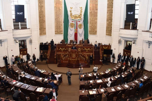 Avalan diputados convocatoria de la entrega a la Medalla al Mrito Docente 2018 Jaime Torres Bodet