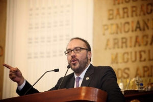 No permitir ALDF ausentismo en sesiones: Toledo