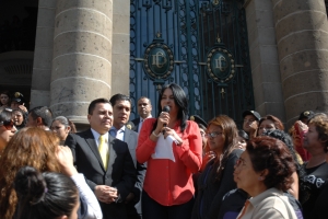 LA MUJER ES EL SER HUMANO QUE HA SIDO Y SIGUE SIENDO EL MS VIOLENTADO A LO LARGO DE LA HISTORIA