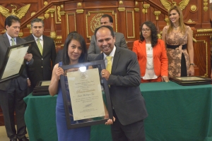 PREMIAN A LAS MEJORES TESIS SOBRE LA CIUDAD DE MXICO