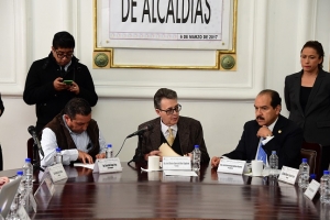 Avanza ALDF en proyecto de la Ley de Alcaldas