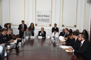 Reuniones con jefes delegacionales servirn para conformar propuesta integral en seguridad pblica: diputado Gonzalo Espina
 