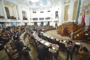 Donarn diputados un da de dieta para damnificados por sismo en Ecuador