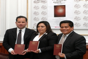 PRESENTAN LIBRO LOS DERECHOS EN LOS TIEMPOS DEL GNERO