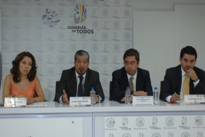 URGEN A SHCP AGILIZAR ENTREGA DEL FONDO METROPOLITANO 2014 AL DF