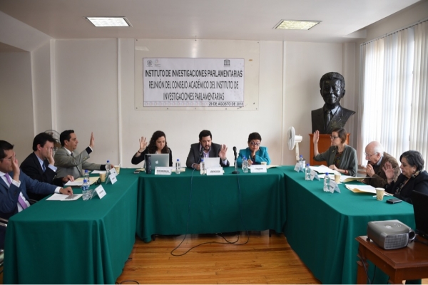 Presenta Instituto de Investigaciones Parlamentarias logros alcanzados en sesin de Consejo Acadmico