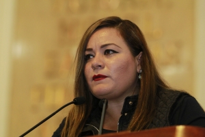 Provocar gasolinazo ms pobreza: Elizabeth Mateos