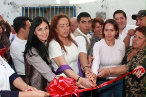 INAUGURA CARLOS CANDELARIA MDULO DE ATENCIN CIUDADANA