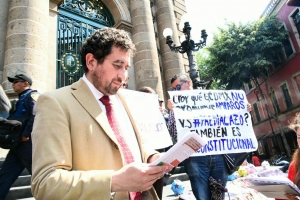 Piden ciudadanos dar marcha atrs al predialazo