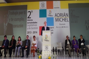 ANTE CIENTOS DE SIMPATIZANTES, ADRIN MICHEL PRESENTA SU SEGUNDO INFORME DE ACTIVIDADES LEGISLATIVAS