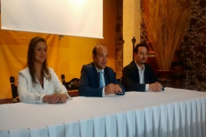 PRESENTA CSAR G. MADRUGA EL PRIMER REALITY SHOW
POLTICO-CIUDADANO
