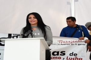 Janet Hernndez busca evitar privatizacin del agua