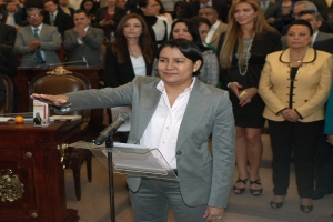 TOMAN PROTESTA A PERLA GMEZ GALLARDO EN ALDF, COMO NUEVA PRESIDENTA DE LA CDHDF