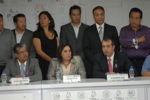 SE RECIBIRN PONENCIAS Y ASESORAR A TRANSPORTISTAS EN FORO 