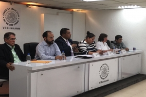 Dip. Paulo Csar Martnez hace un llamado para que cese el hostigamiento a los docentes y trabajadores del IEMS