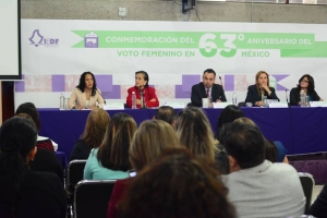 Llama Vania vila a sumar esfuerzos para mejorar condiciones de participacin poltica y liderazgo de mujeres en la Ciudad de Mxico
  
