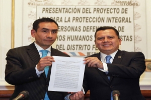 RECIBE ALDF ANTEPROYECTO DE LEY PARA PROTECCIN INTEGRAL DE PERSONAS DEFENSORAS DE DERECHOS HUMANOS Y PERIODISTAS 