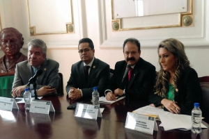 GARANTIZA PRD-ALDF ACCESO A LA SALUD A MILLONES DE CAPITALINOS A TRAVS DEL PROGRAMA MDICO EN TU CASA.