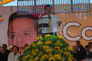 PRESENTA CARLOS HERNNDEZ INFORME ANUAL DE ACTIVIDADES 