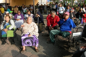 DIP. RUBN ESCAMILLA ENTREGA EQUIPOS ORTOPDICOS A PERSONAS CON DISCAPACIDAD EN LA DELEGACIN DE TLHUAC