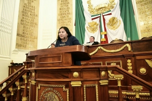 Pide Morena garantizar derecho al agua en escuelas de CDMX