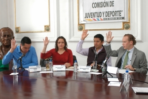 EXIGEN DIPUTADOS IMPULSAR PROGRAMA DE EDUCACIN FSICA FAMILIAR EN DF