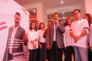 REALIZAN CON XITO FERIA DE LA SALUD 2014