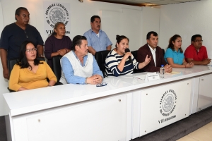 Denuncia Morena agresiones contra locatarios que se oponen a construccin de Chedraui en Iztacalco