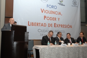 PERIODISTAS, ACTIVISTAS Y ASAMBLESTAS PARTICIPAN EN FORO VIOLENCIA, PODER Y LIBERTAD DE EXPRESIN
