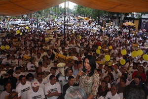 CREAN FRENTE EN DEFENSA DEL PETRLEO 