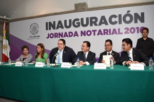 Buscarn que Jornadas Notariales sean permanentes; impulsar diputado Mendoza Acevedo una iniciativa
 
