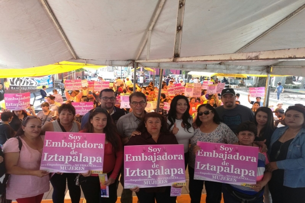 Asamblesta pide a mujeres embajadoras luchen por mejores condiciones de vida en Iztapalapa
