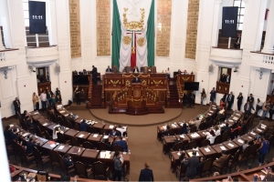 Diputados de la  ALDF toman protesta a nueve delegados sustitutos