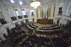 ALDF tiene la razn jurdica al definir el nmero mximo de diputados electos por ambos principios