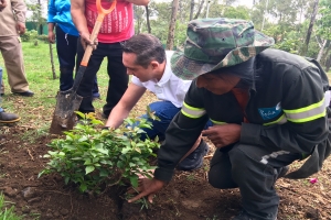 Trabajar por un medio ambiente sano es tarea de todos, porque es el bienestar de las nuevas generaciones: dip. Adrin Rubalcava Surez