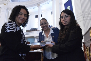 EL PARLAMENTO DE LA JUVENTUD EJEMPLO DE PARTICIPACIN Y DEBATE: BEATRIZ OLIVARES