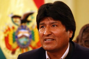 RECONOCE EVO MORALES LEY DE LOS DERECHOS DE LA TIERRA DE LA ALDF