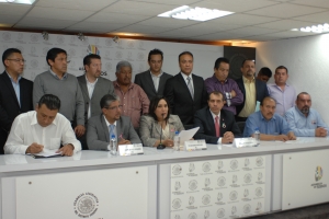 INVITAN TRANSPORTISTAS A AGRUPACIONES PARTICIPAR EN FORO DE MOVILIDAD 