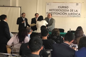 Concluye curso Metodologa de la investigacin jurdica