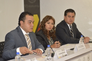 DENUNCIAN PARTICIPACIN DE FUNCIONARIOS EN ELECCIN VECINAL 