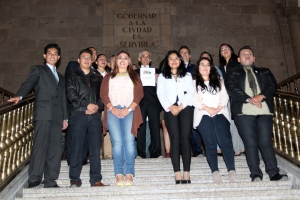 ENTREGA PARLAMENTO DE LA JUVENTUD A MANCERA PROPUESTAS RUMBO A LA ELABORACIN DEL PROYECTO DE CONSTITUCIN