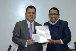 RECIBE COMISIN DE GOBIERNO REGLAS DE OPERACIN DE PROGRAMAS SOCIALES 2014